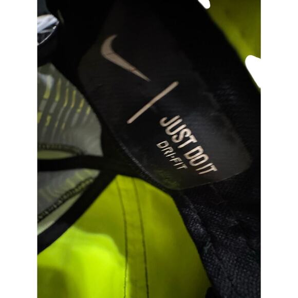 5/$25 Pre Loved Set of 2 Toddler Hats- Nike Dri Fit & Bucket Hat. - Picture 3 of 9